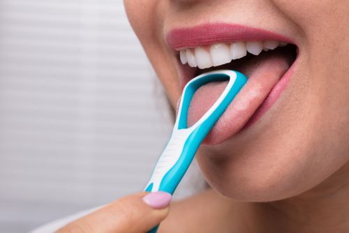 ٦ أخطاء شائعة في تنظيف الأسنان نرتكبها يومياً
