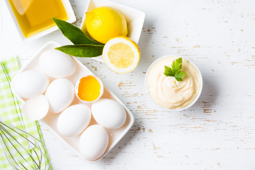 lemons and egg whites for clear skin and softer hair 