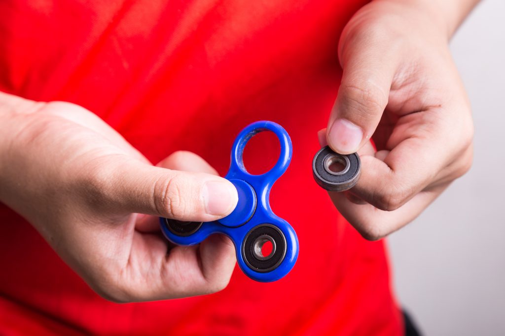 fidget spinners broken pieces might choke you or kids 