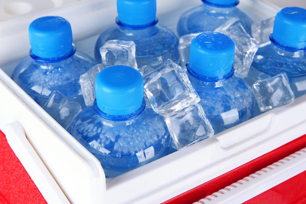 plastic bottles in hot car in qatar 